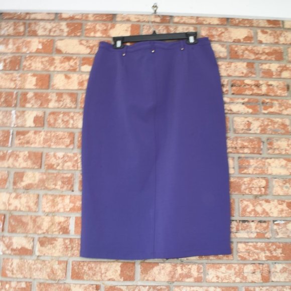 Doncaster Purple Skirt - Picture 3 of 5